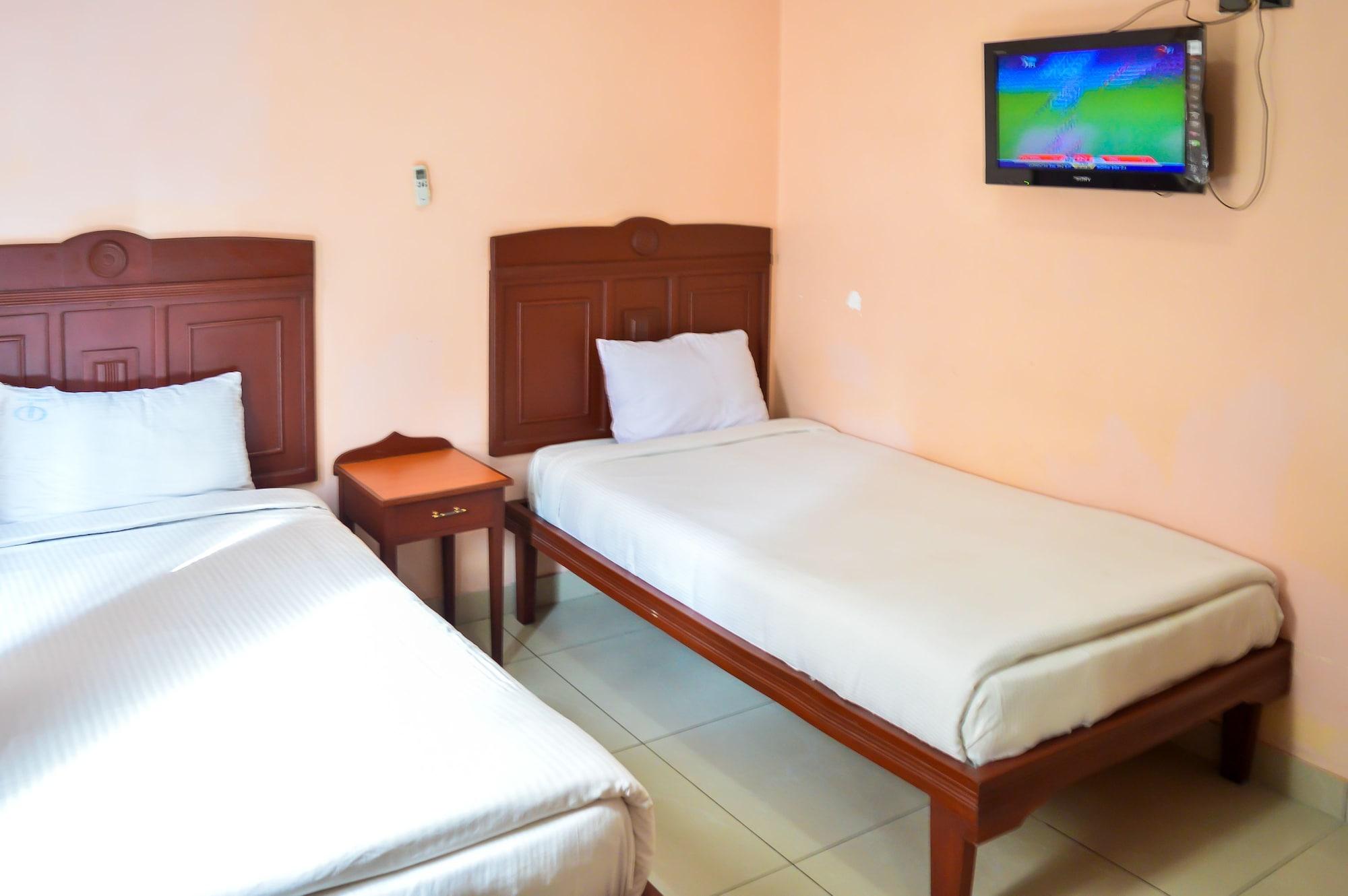 Global Palace Hotel Mombasa Exterior photo